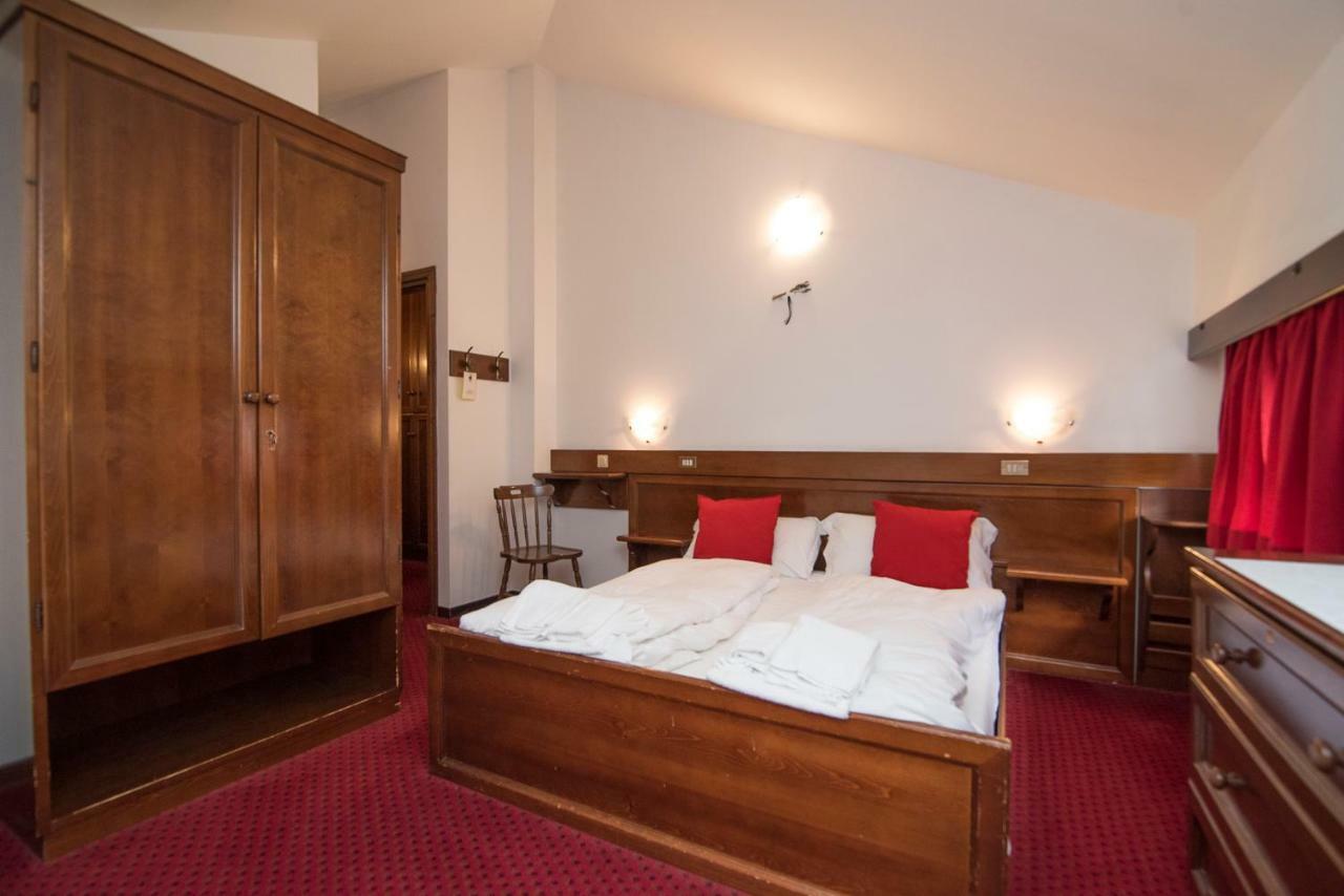 Locanda Ai Dogi Pieve di Cadore Bagian luar foto