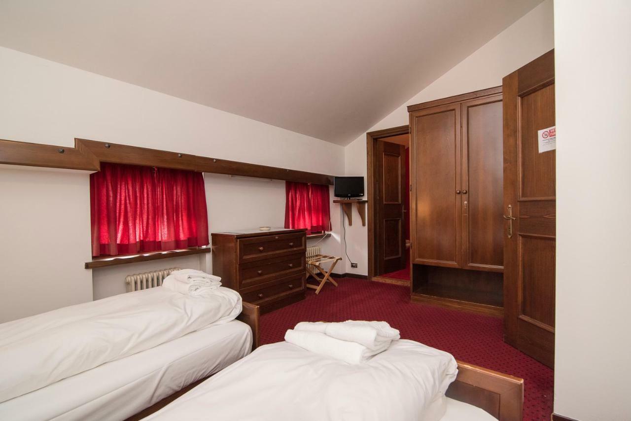 Locanda Ai Dogi Pieve di Cadore Bagian luar foto