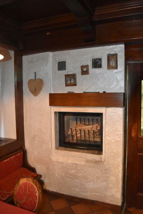 Locanda Ai Dogi Pieve di Cadore Bagian luar foto